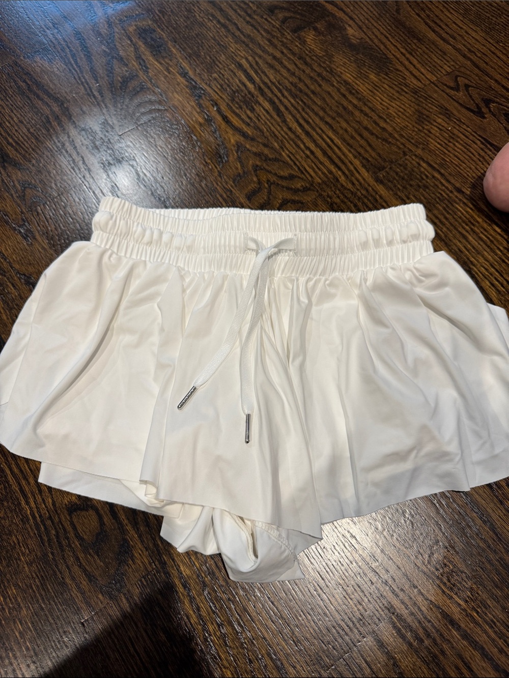 Katie J Girls size XL White Athletic ButterflySkort Shorts with Drawstring Waist
